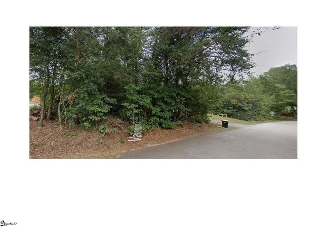 60 Valencia Drive, Piedmont, SC 29673