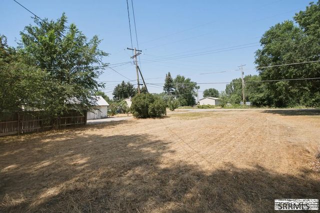 355 E 2nd N, Rigby, ID 83442