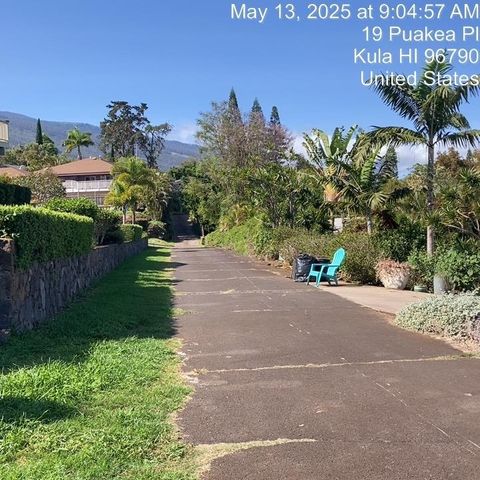 23 Puakea Pl, Kula, HI 96790