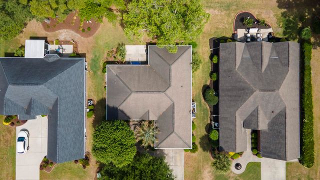 527 Quail Ct., Longs, SC 29568