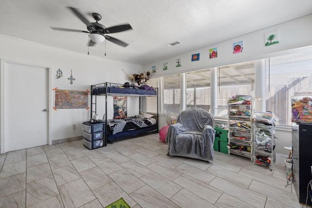329 E Fedora Avenue, Fresno, CA 93704