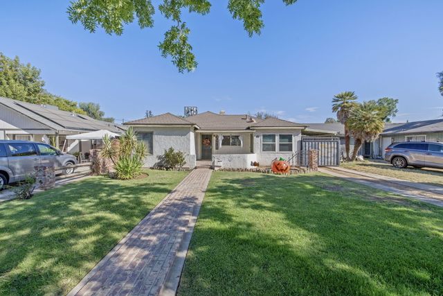 329 E Fedora Avenue, Fresno, CA 93704