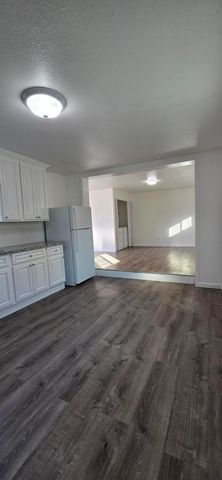 329 E Fedora Avenue, Fresno, CA 93704