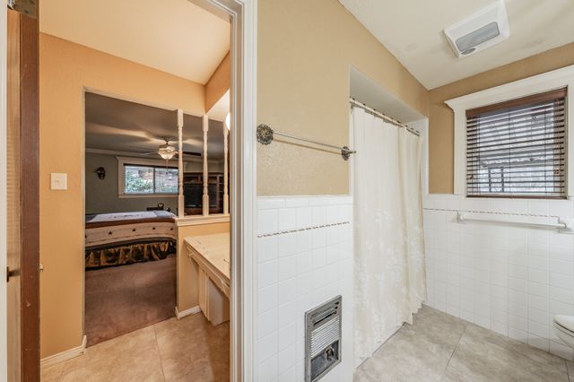 405 Pecan Drive, Desoto, TX 75115