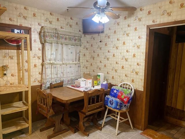 2913 Tarpey Avenue, Texas City, TX 77590