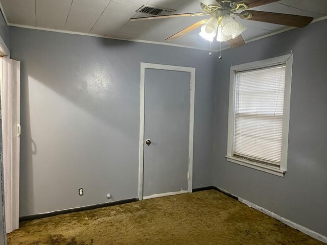 2913 Tarpey Avenue, Texas City, TX 77590