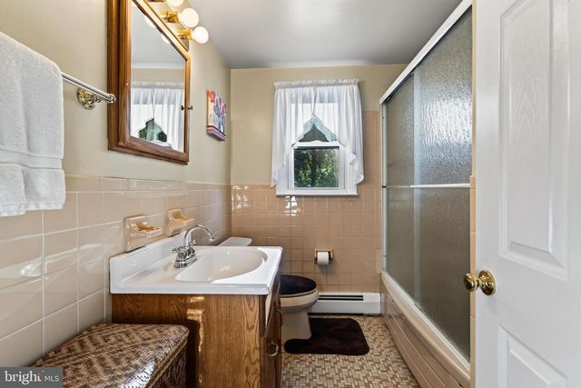 1022 CAROLYN DR, West Chester, PA 19382