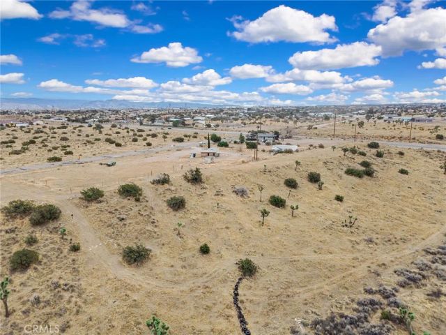 9770 Verbena, Oak Hills, CA 92344