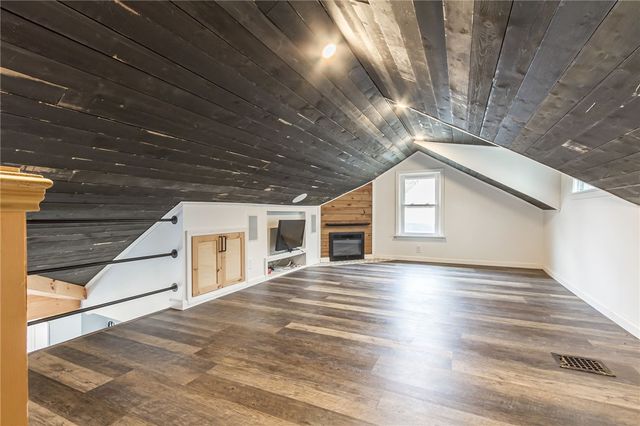 278 Winfield Road, Irondequoit, NY 14622