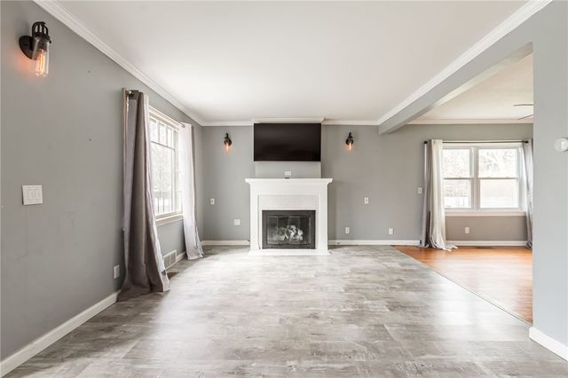 278 Winfield Road, Irondequoit, NY 14622