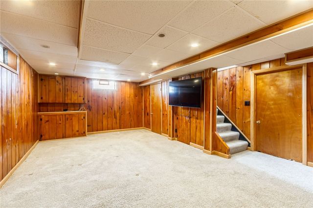 278 Winfield Road, Irondequoit, NY 14622