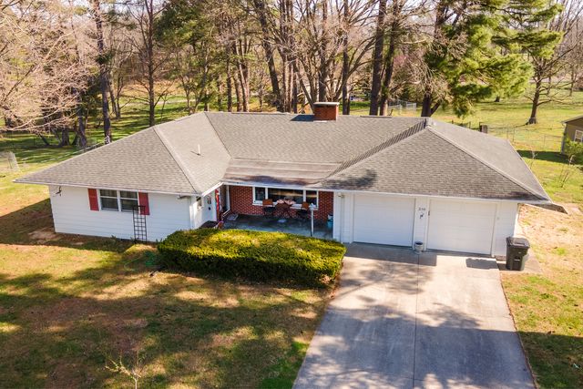 218 Blessing Circle, Murphysboro, IL 62966