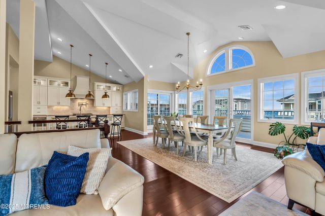 2 Tradewinds Lane, Sea Bright, NJ 07760