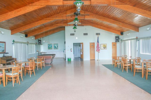 2004 Lake Osborne Drive 1, Lake Worth Beach, FL 33461