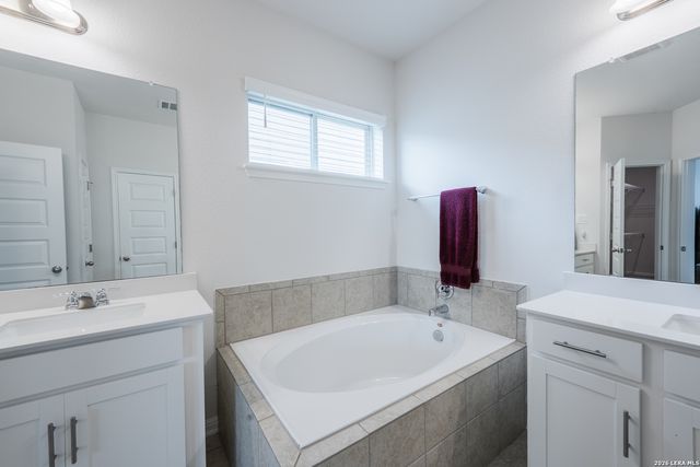 4947 RANAHAN PASS, St Hedwig, TX 78152