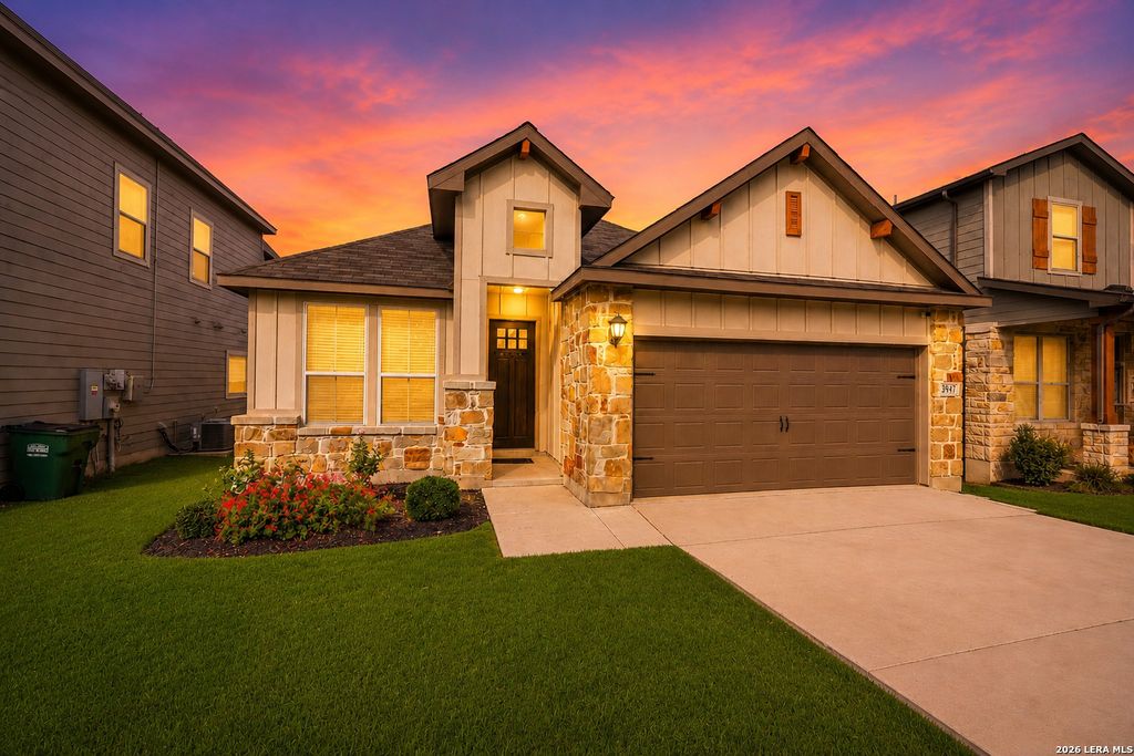 4947 RANAHAN PASS, St Hedwig, TX 78152