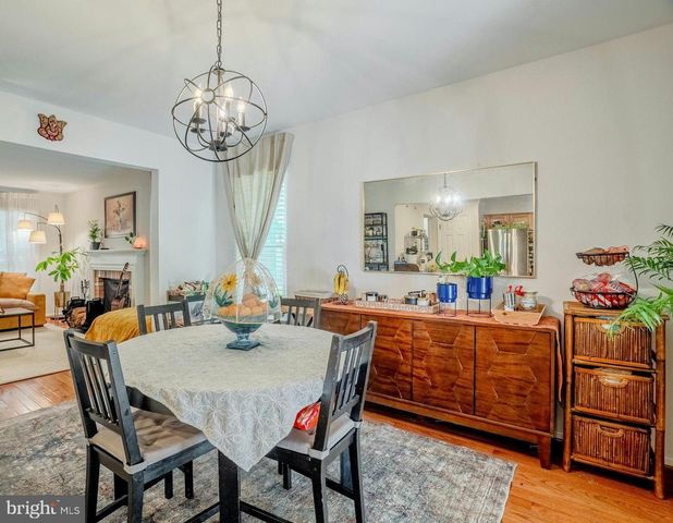 5908 ROBERTS COMMON CT, Burke, VA 22015