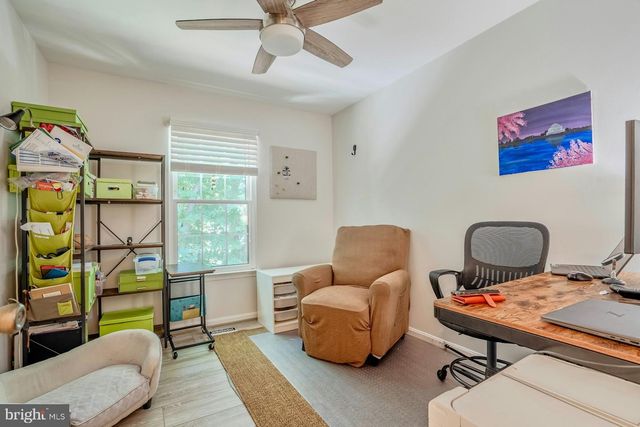 5908 ROBERTS COMMON CT, Burke, VA 22015