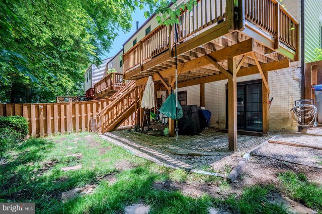 5908 ROBERTS COMMON CT, Burke, VA 22015