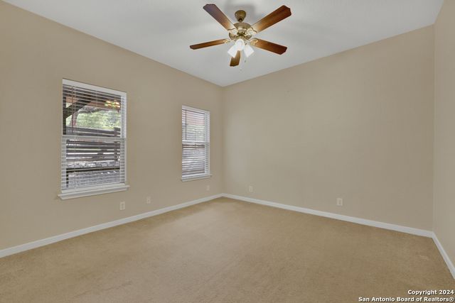 925 & 913 GLENN DR, Canyon Lake, TX 78133