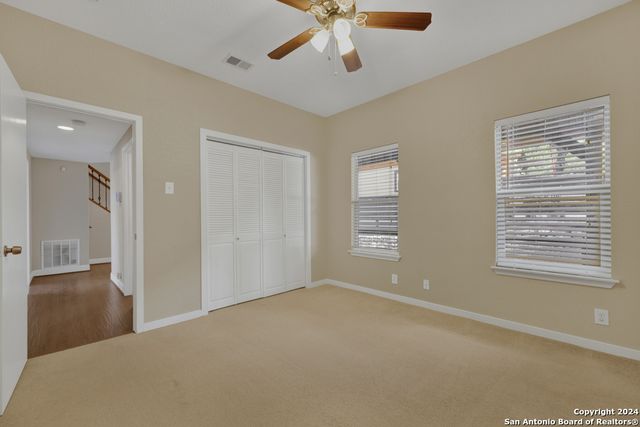 925 & 913 GLENN DR, Canyon Lake, TX 78133