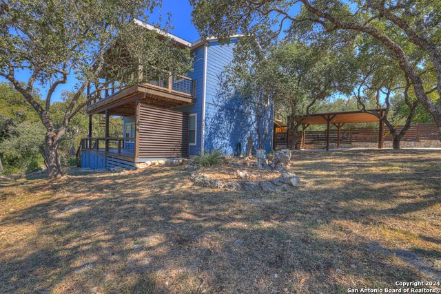925 & 913 GLENN DR, Canyon Lake, TX 78133