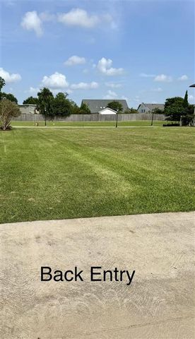 2435 Burton Drive, Lake Charles, LA 70601