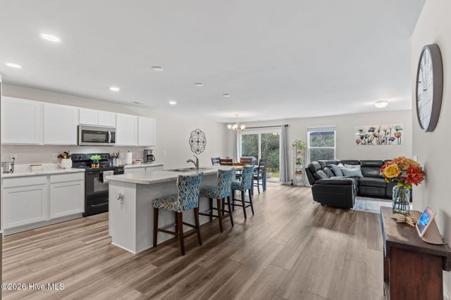 1764 Capra Court, Bolivia, NC 28422