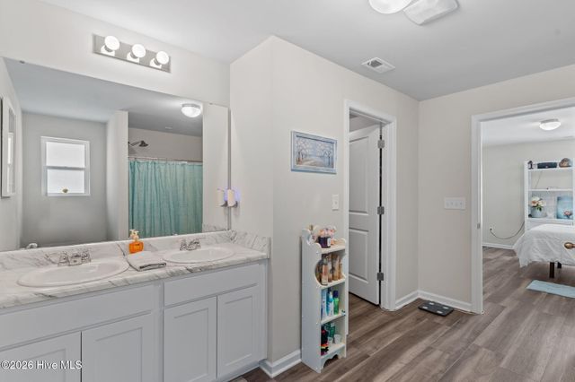 1764 Capra Court, Bolivia, NC 28422