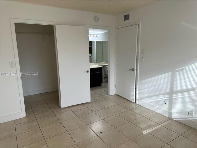 5780 Rock Island Rd 370, Tamarac, FL 33319