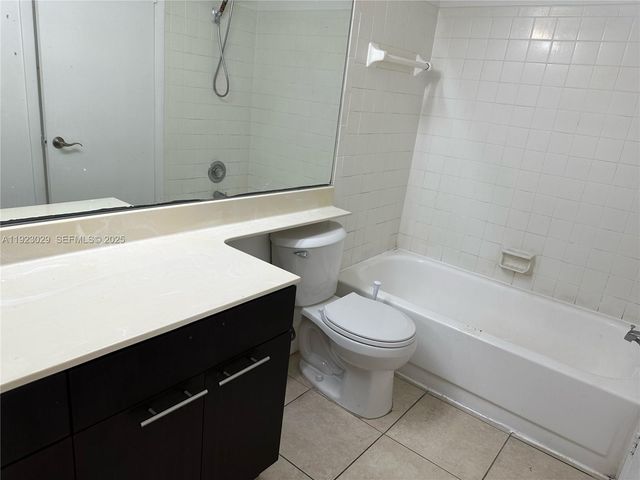 5780 Rock Island Rd 370, Tamarac, FL 33319