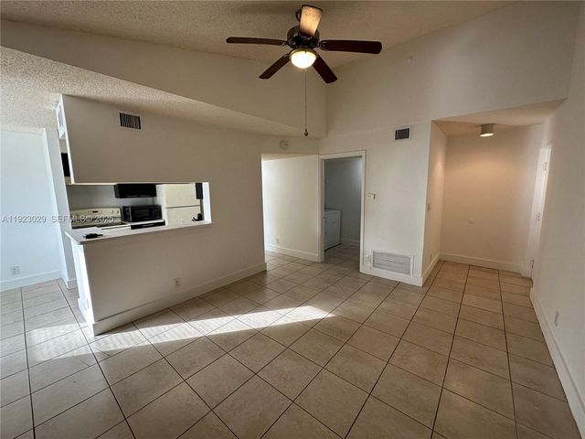 5780 Rock Island Rd 370, Tamarac, FL 33319