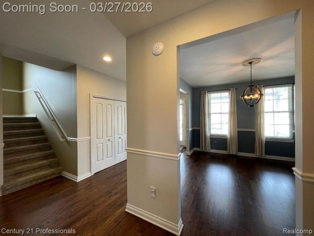 50153 Grant Street, Canton, MI 48188