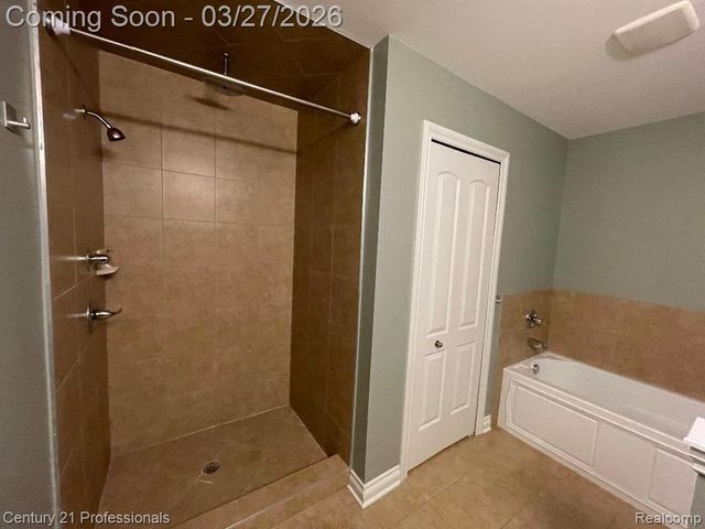 50153 Grant Street, Canton, MI 48188