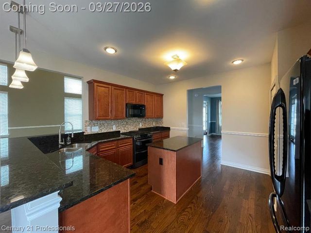 50153 Grant Street, Canton, MI 48188