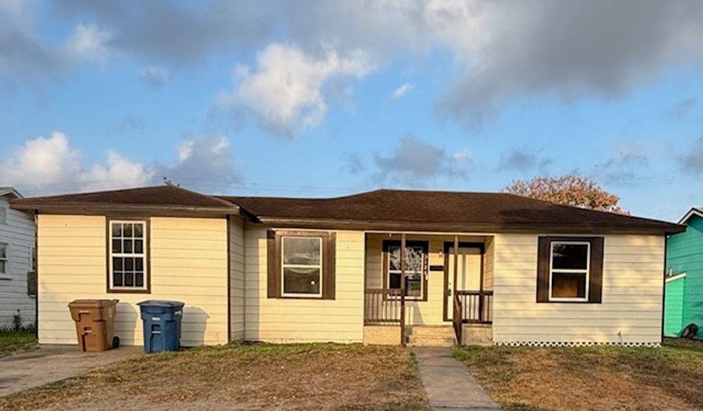 3126 Westgard St, Corpus Christi, TX 78415