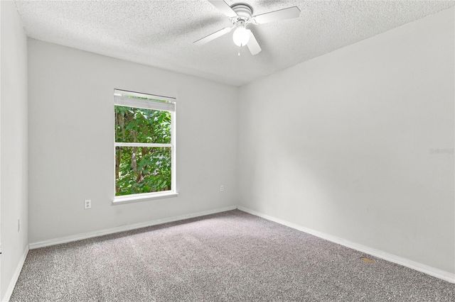 9912 ASHBURN LAKE DRIVE, Tampa, FL 33610