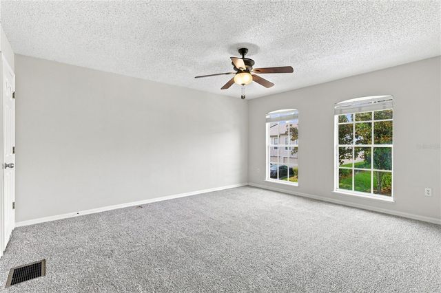 9912 ASHBURN LAKE DRIVE, Tampa, FL 33610