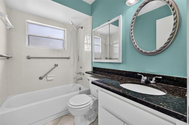 12200 VONN ROAD 7D, Largo, FL 33774