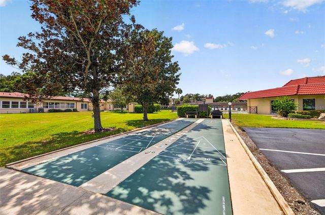 12200 VONN ROAD 7D, Largo, FL 33774