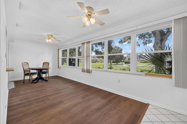12200 VONN ROAD 7D, Largo, FL 33774