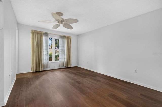 12200 VONN ROAD 7D, Largo, FL 33774