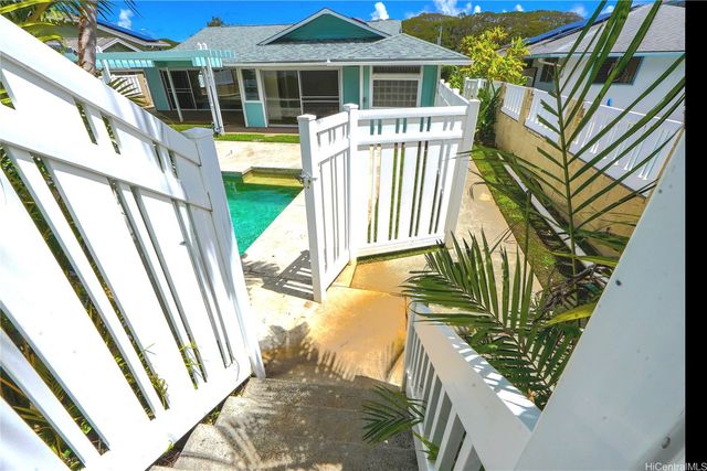 1439 Akuleana Place, Kailua, HI 96734