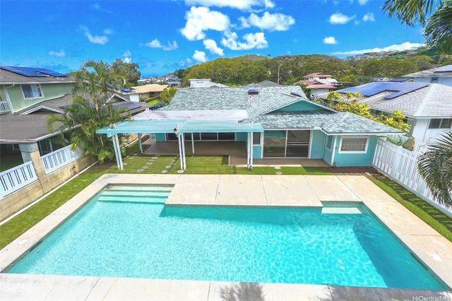 1439 Akuleana Place, Kailua, HI 96734