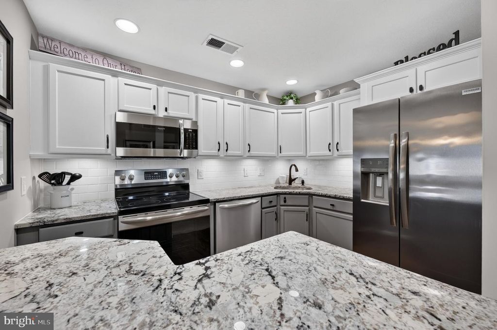 2606 BLUEGRASS DR, MOUNT LAUREL, NJ 08054 — photo 3