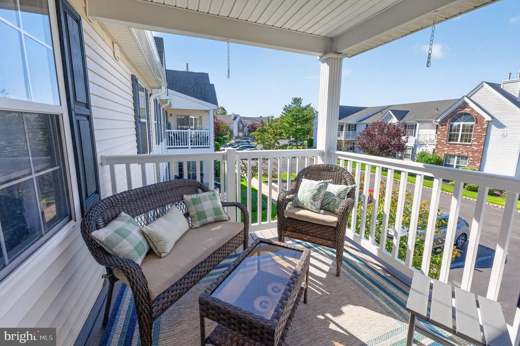 2606 BLUEGRASS DR, MOUNT LAUREL, NJ 08054 — photo 4