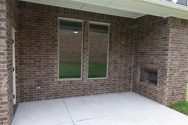8233 Hazelwood Way, Edmond, OK 73034