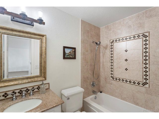 6244 Quitman St, Arvada, CO 80003