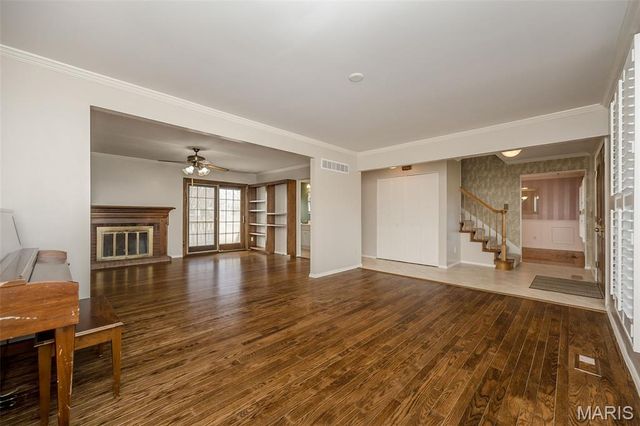 1803 Seven Pines, St Louis, MO 63146