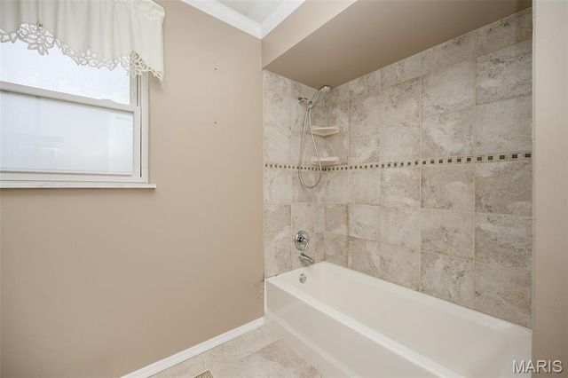 1803 Seven Pines, St Louis, MO 63146